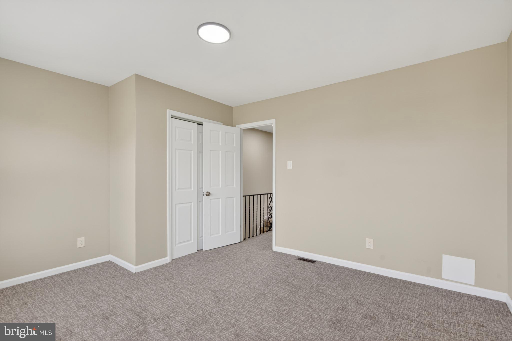 6549 Edmund Street Philadelphia, PA 19135 - Photo 23 of 39