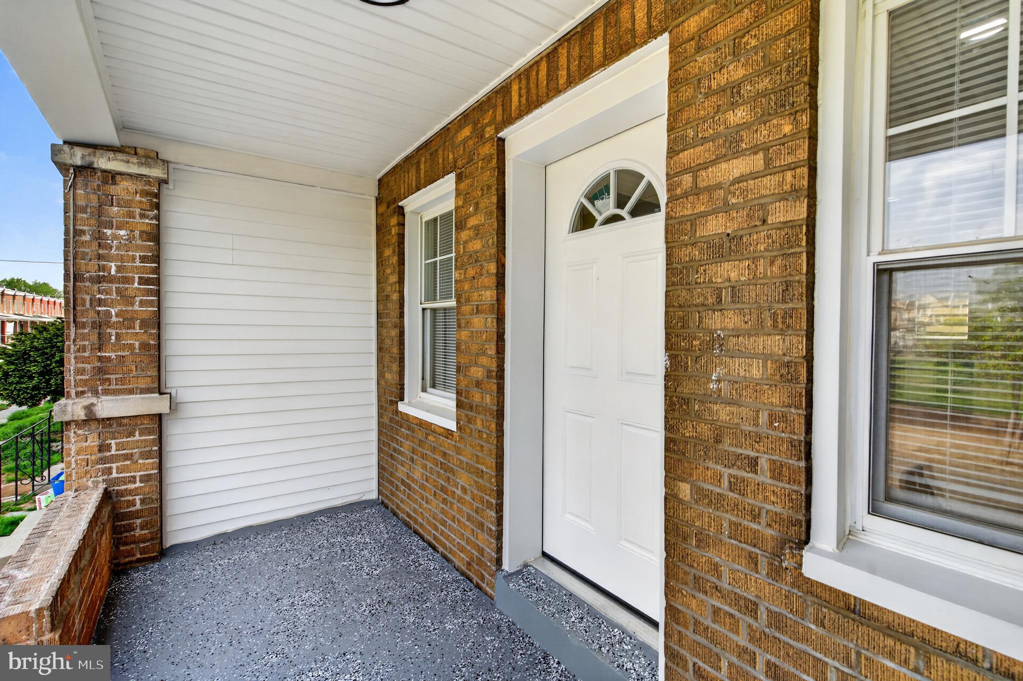 6549 Edmund Street Philadelphia, PA 19135 - Photo 3 of 39