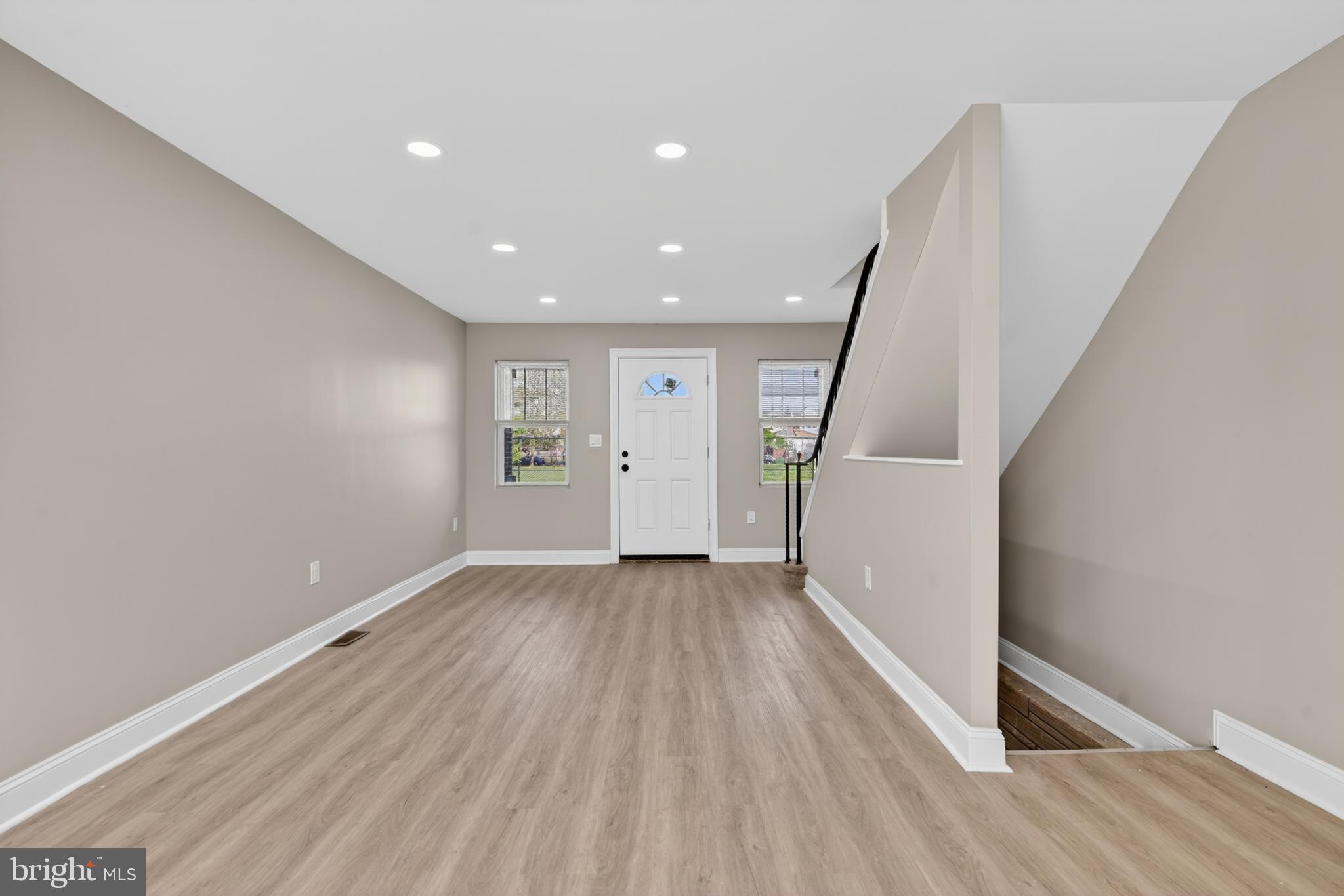 6549 Edmund Street Philadelphia, PA 19135 - Photo 10 of 39