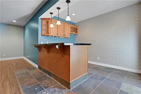 $849,900 | 5013 West 150th Street, Leawood, KS 66224
