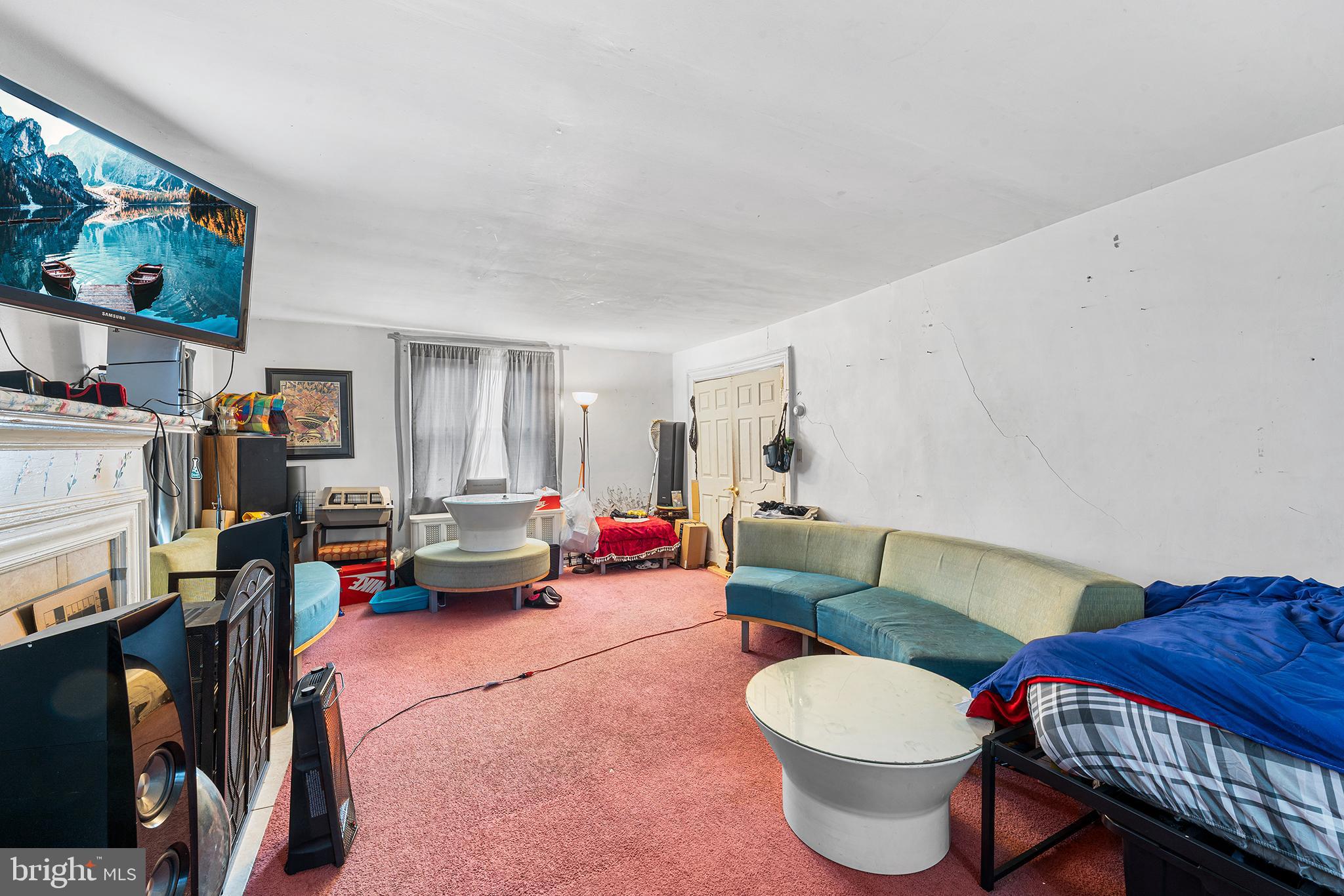 4403 Springdale Avenue Baltimore, MD 21207 - Photo 12 of 25