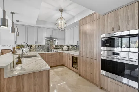 $1,100,000 | 100 South Birch Road, Unit 1103F, Fort Lauderdale, FL 33316