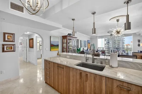 $1,100,000 | 100 South Birch Road, Unit 1103F, Fort Lauderdale, FL 33316