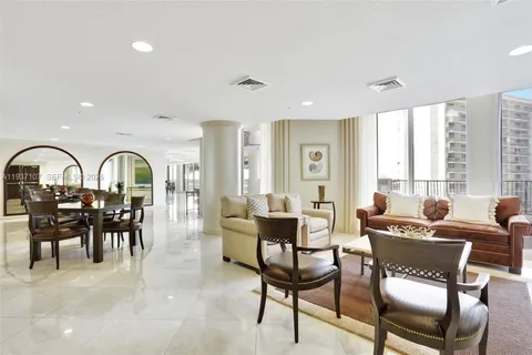 $1,100,000 | 100 South Birch Road, Unit 1103F, Fort Lauderdale, FL 33316