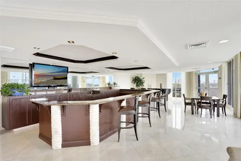 $1,100,000 | 100 South Birch Road, Unit 1103F, Fort Lauderdale, FL 33316