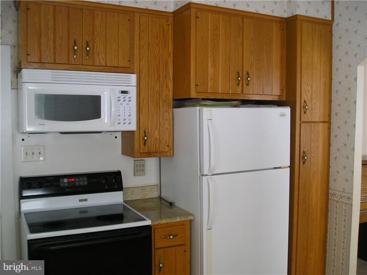 153 Easton Road Riegelsville, PA 18077 - Photo 7 of 19 Kitchen