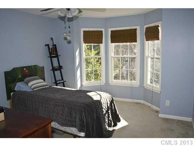 3335 Arklow Road Charlotte, NC 28269 - Photo 12 of 16