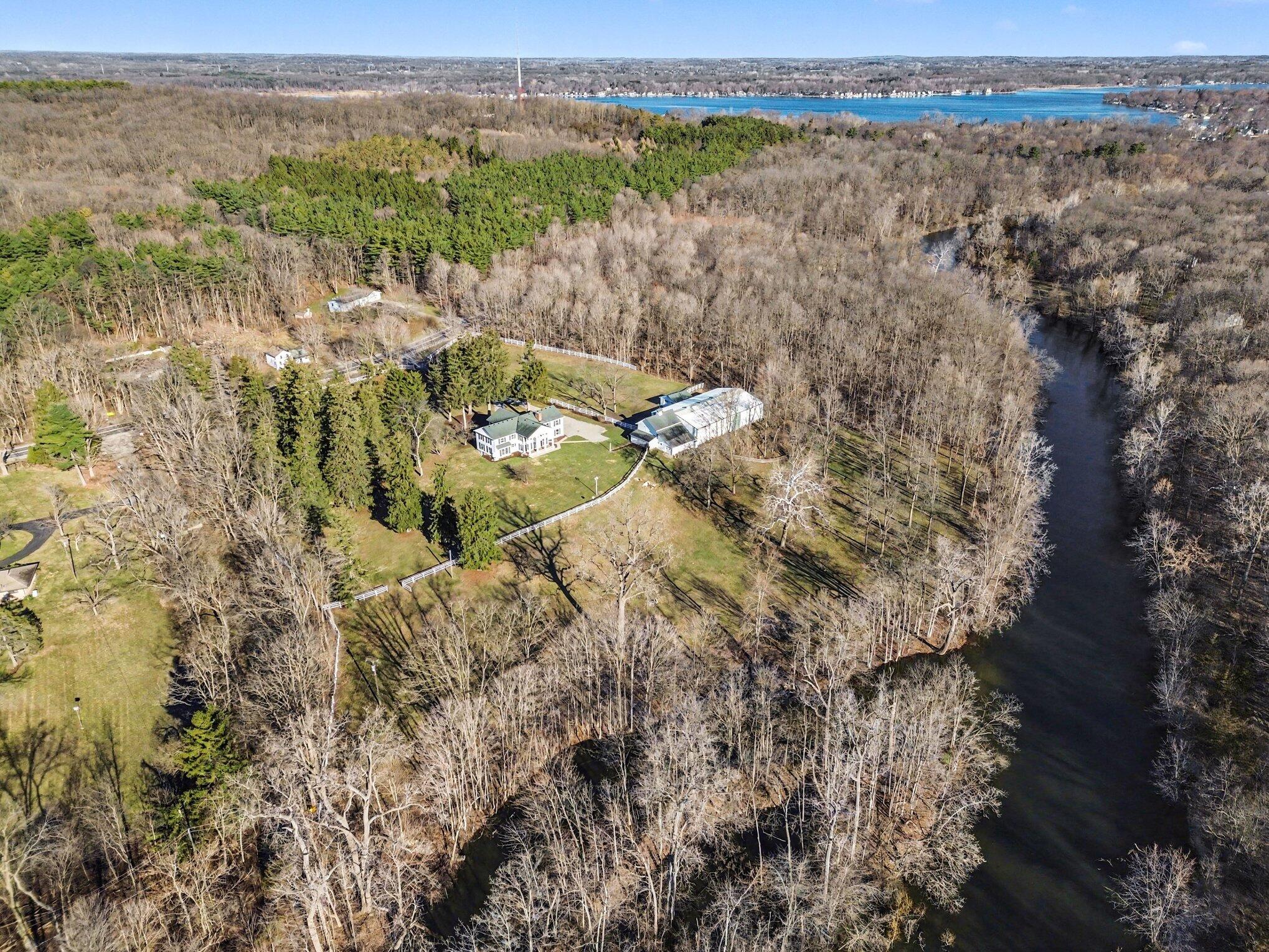 8044 Dexter-Pinckney Road Dexter, MI 48130 - Photo 41 of 46 007_file_7059