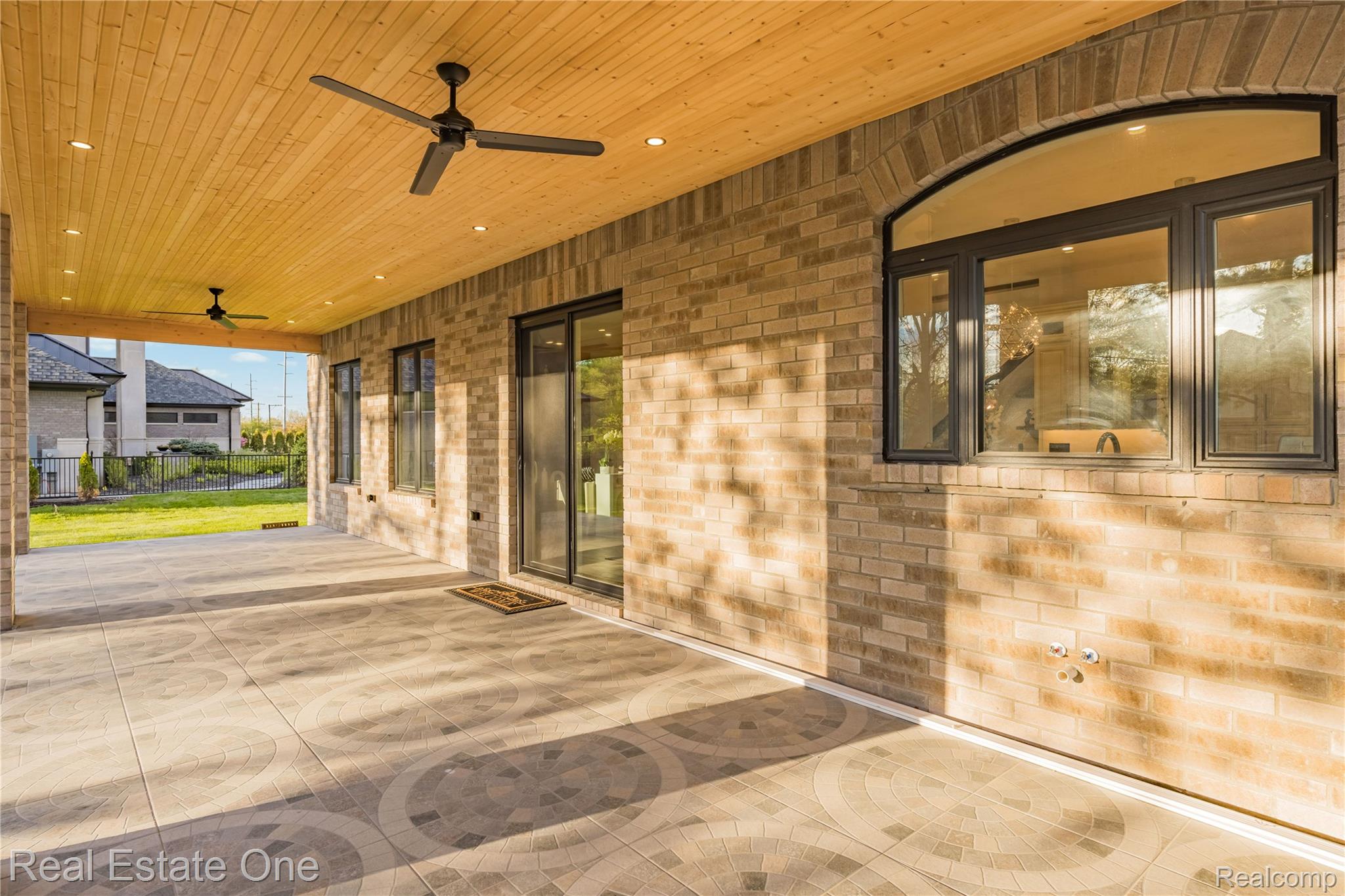 5321 Rochester Road Troy, MI 48085 - Photo 17 of 69 5321 Rochester - OnDemand Pix Photography (73).jpg