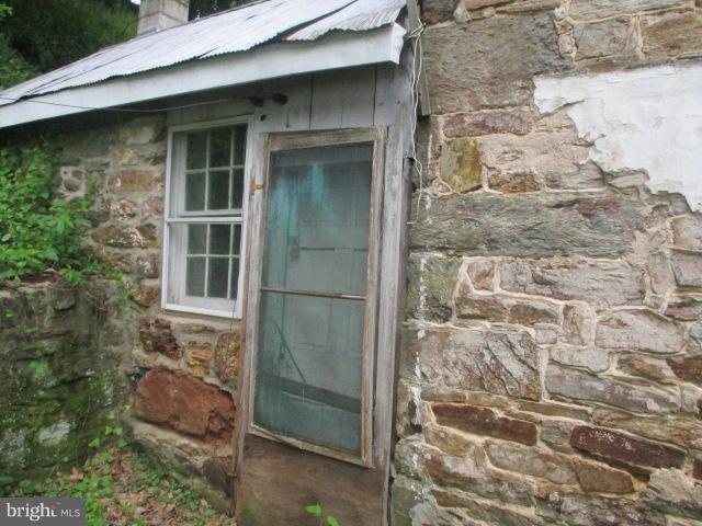 3100 Hoffman Mill Road Hampstead, MD 21074 - Photo 11 of 12 Exterior (General)