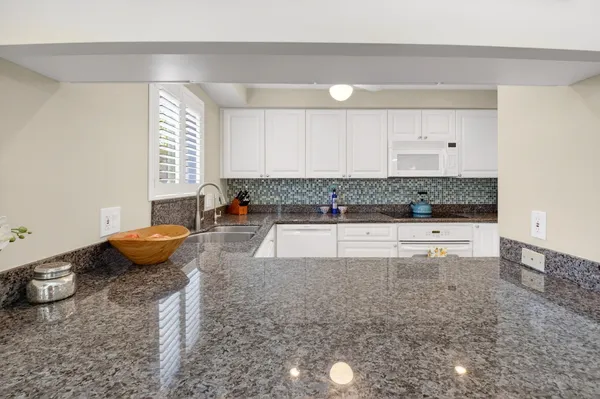 $5,000 | 75 Venetian Drive, Unit A2, Delray Beach, FL 33483