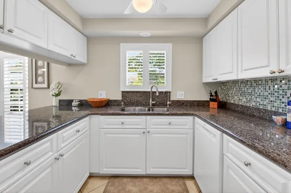 $5,000 | 75 Venetian Drive, Unit A2, Delray Beach, FL 33483