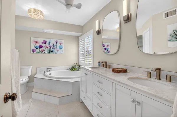 $5,000 | 75 Venetian Drive, Unit A2, Delray Beach, FL 33483