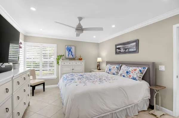 $5,000 | 75 Venetian Drive, Unit A2, Delray Beach, FL 33483