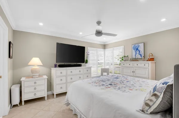 $5,000 | 75 Venetian Drive, Unit A2, Delray Beach, FL 33483