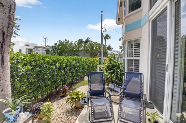 $5,000 | 75 Venetian Drive, Unit A2, Delray Beach, FL 33483