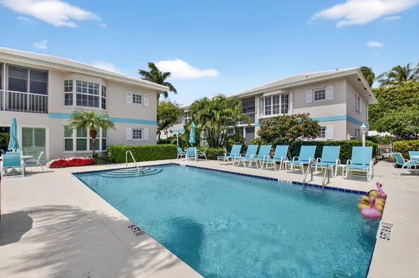 $5,000 | 75 Venetian Drive, Unit A2, Delray Beach, FL 33483