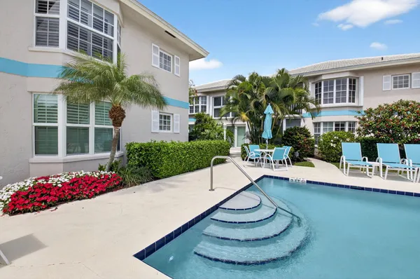 $5,000 | 75 Venetian Drive, Unit A2, Delray Beach, FL 33483