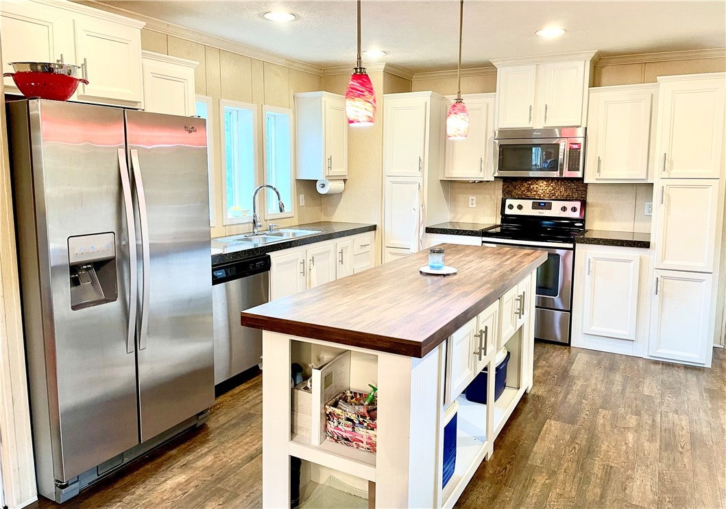 74 Lamb Road North Opelika, AL 36804 - Photo 9 of 39 Gallery Image 9