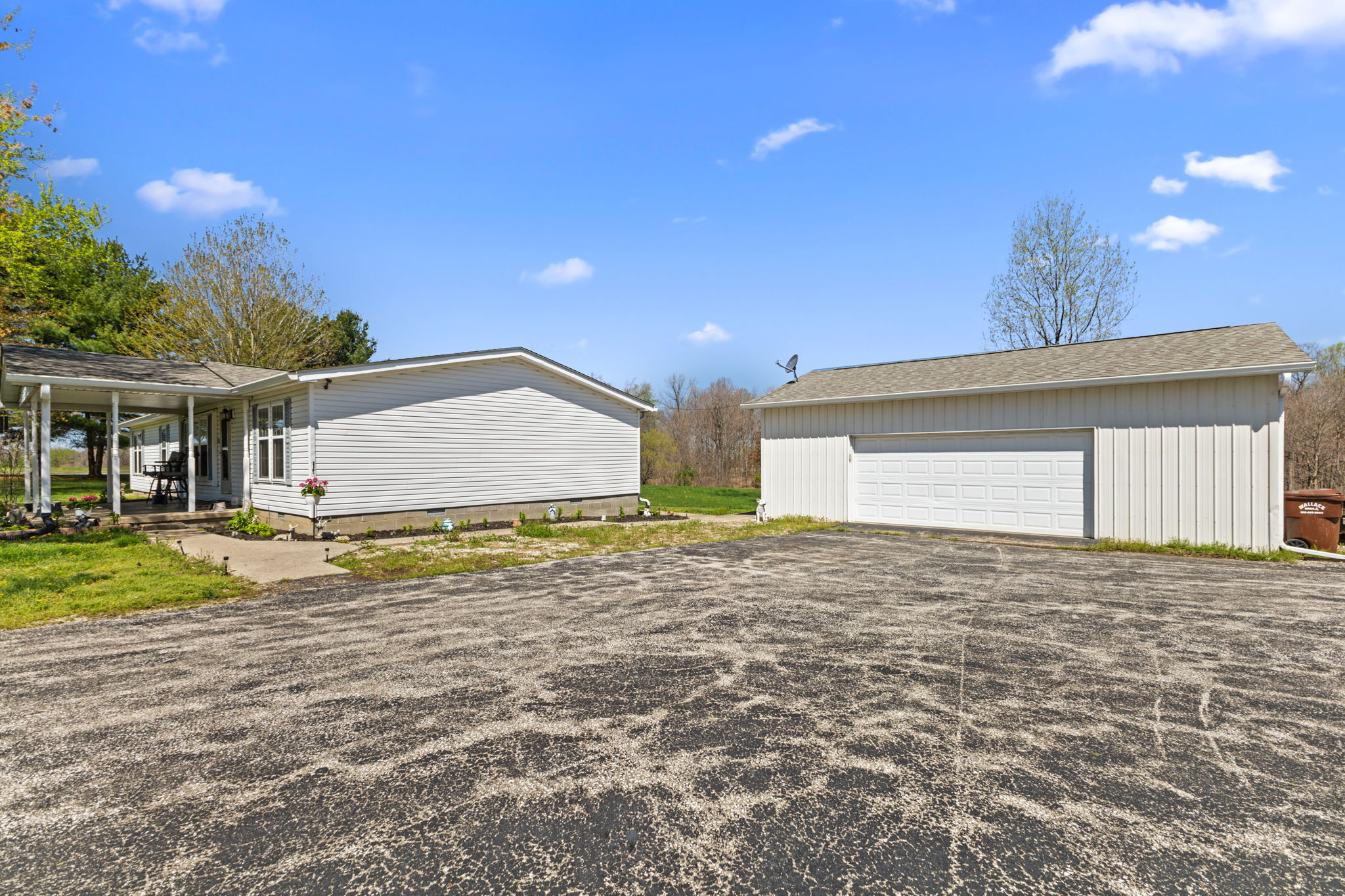 5950 Jordan Village Road Poland, IN 47868 - Photo 4 of 41 Gallery Image 4