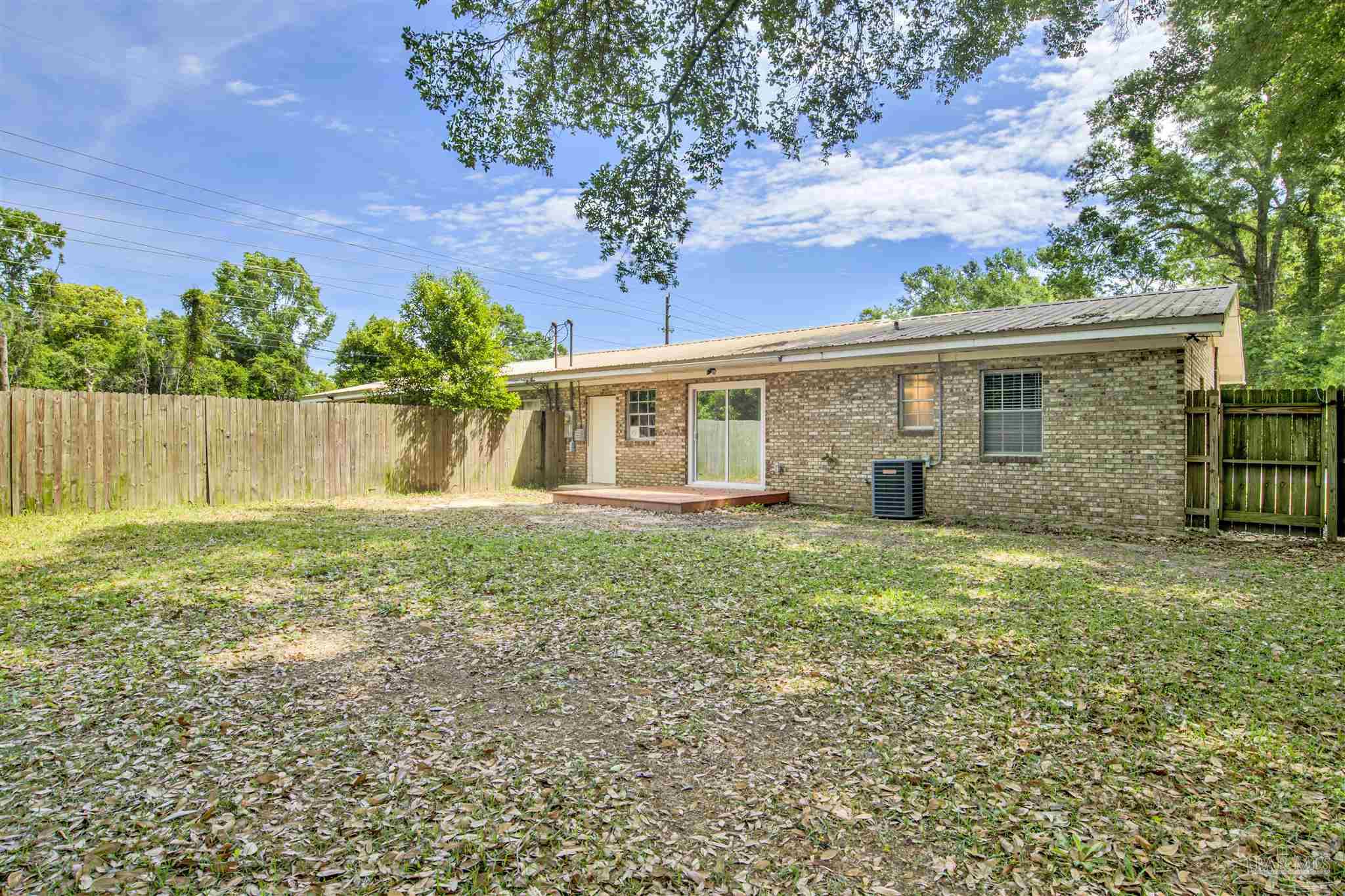 4745 Frontier Road Pace, FL 32571 - Photo 15 of 19