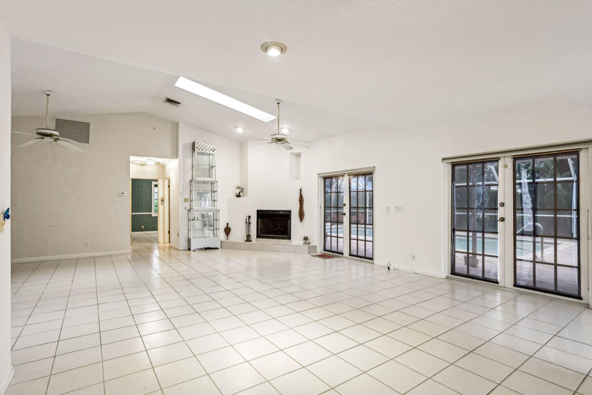 7699 East Country Club Boulevard Boca Raton, FL 33487 - Photo 16 of 34 38-web-or-mls-0E2A9646