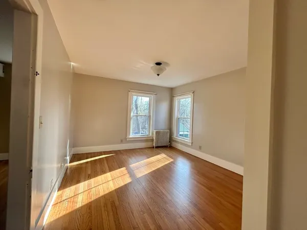 $5,000 | 48 Congress Street, Greenfield, MA 01301