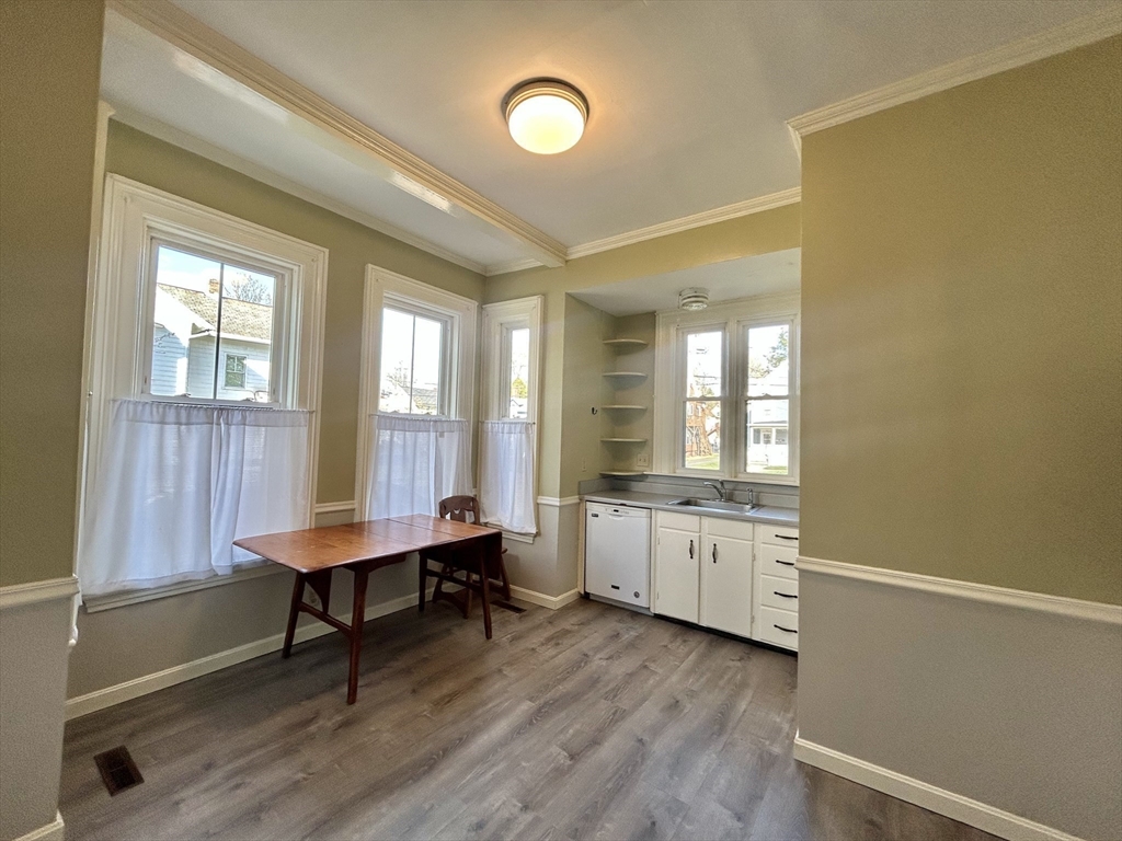 48 Congress Street Greenfield, MA 01301 - Photo 27 of 36