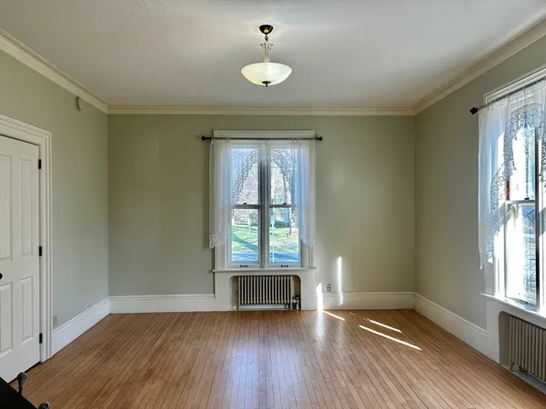 $5,000 | 48 Congress Street, Greenfield, MA 01301