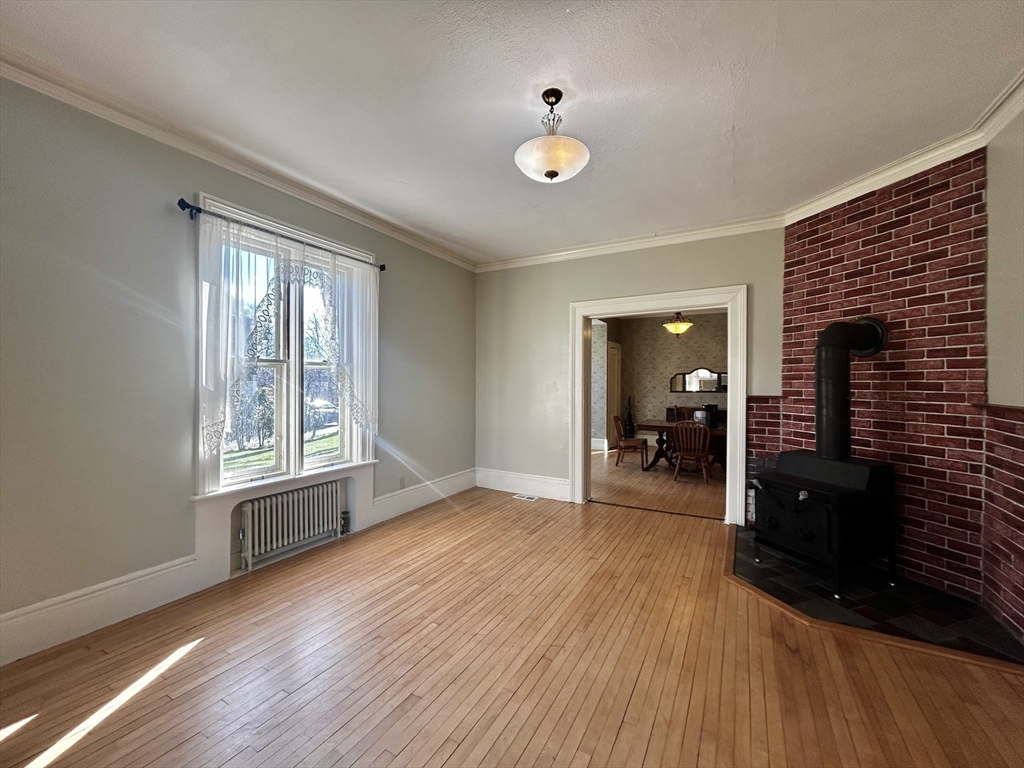 48 Congress Street Greenfield, MA 01301 - Photo 6 of 36