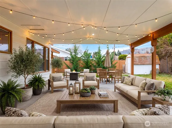 $460,000 | 32 North Furney Street, Wenatchee, WA 98801