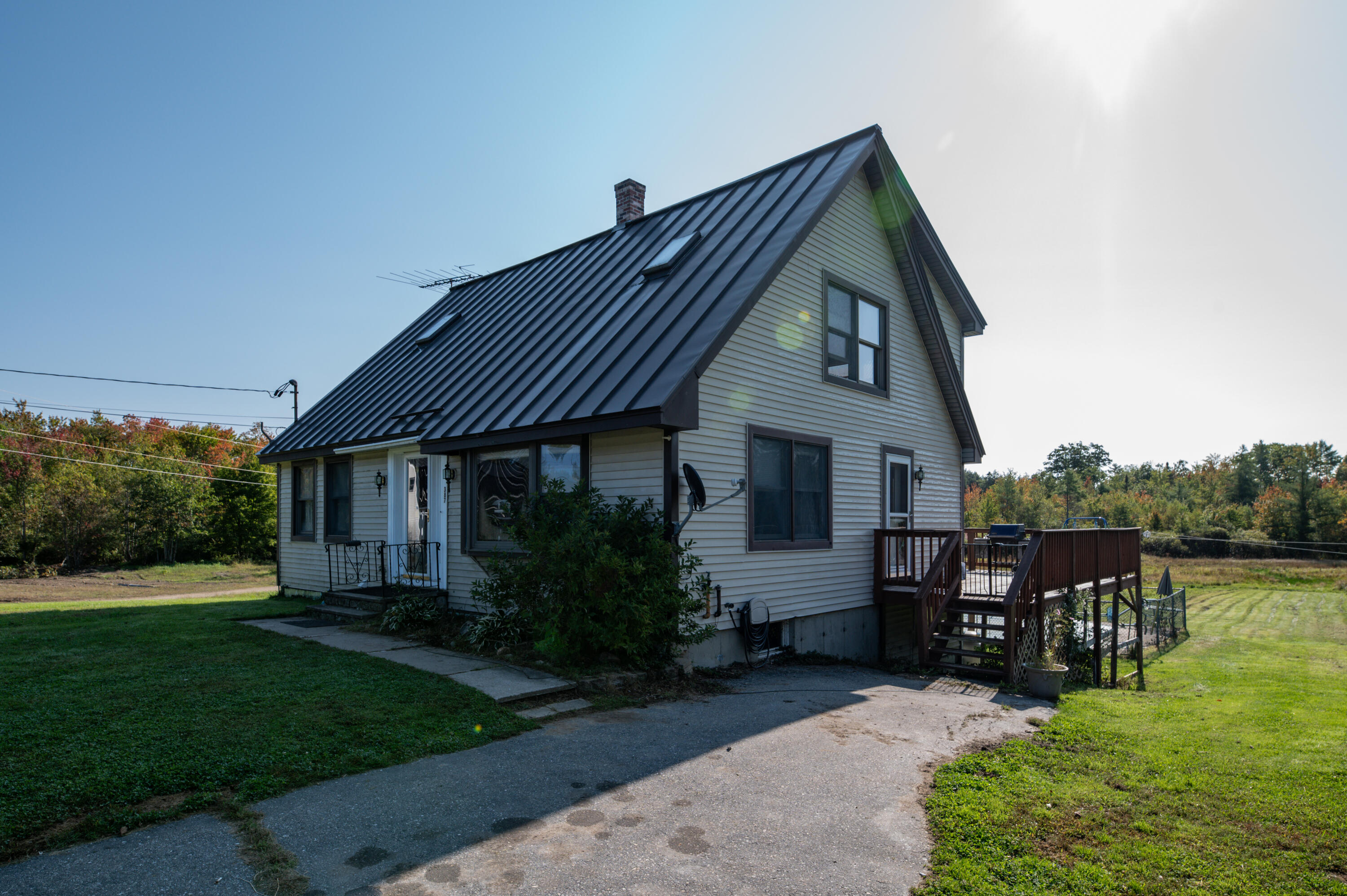 387 Mills Road Whitefield, ME 04353 - Photo 2 of 49 Exterior5