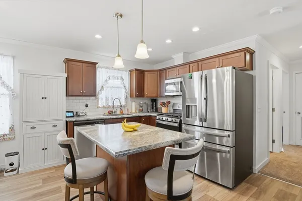 $354,900 | 9 Lily Lane, Templeton, MA 01436