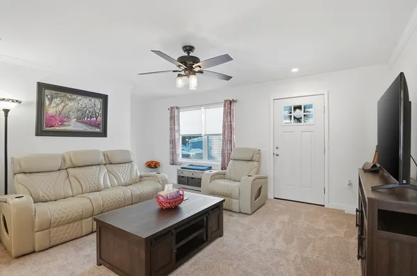 $344,900 | 9 Lily Lane, Templeton, MA 01436