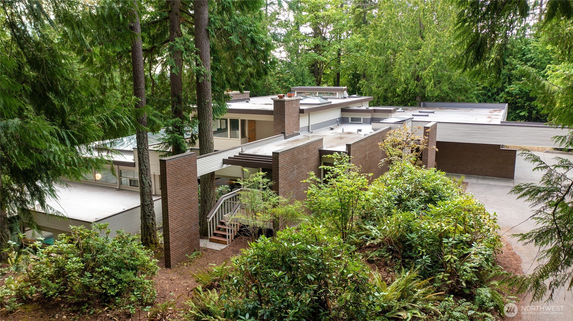 17531 Southeast 110th Street Renton, WA 98059 - Photo 2 of 40 Gallery Image 2