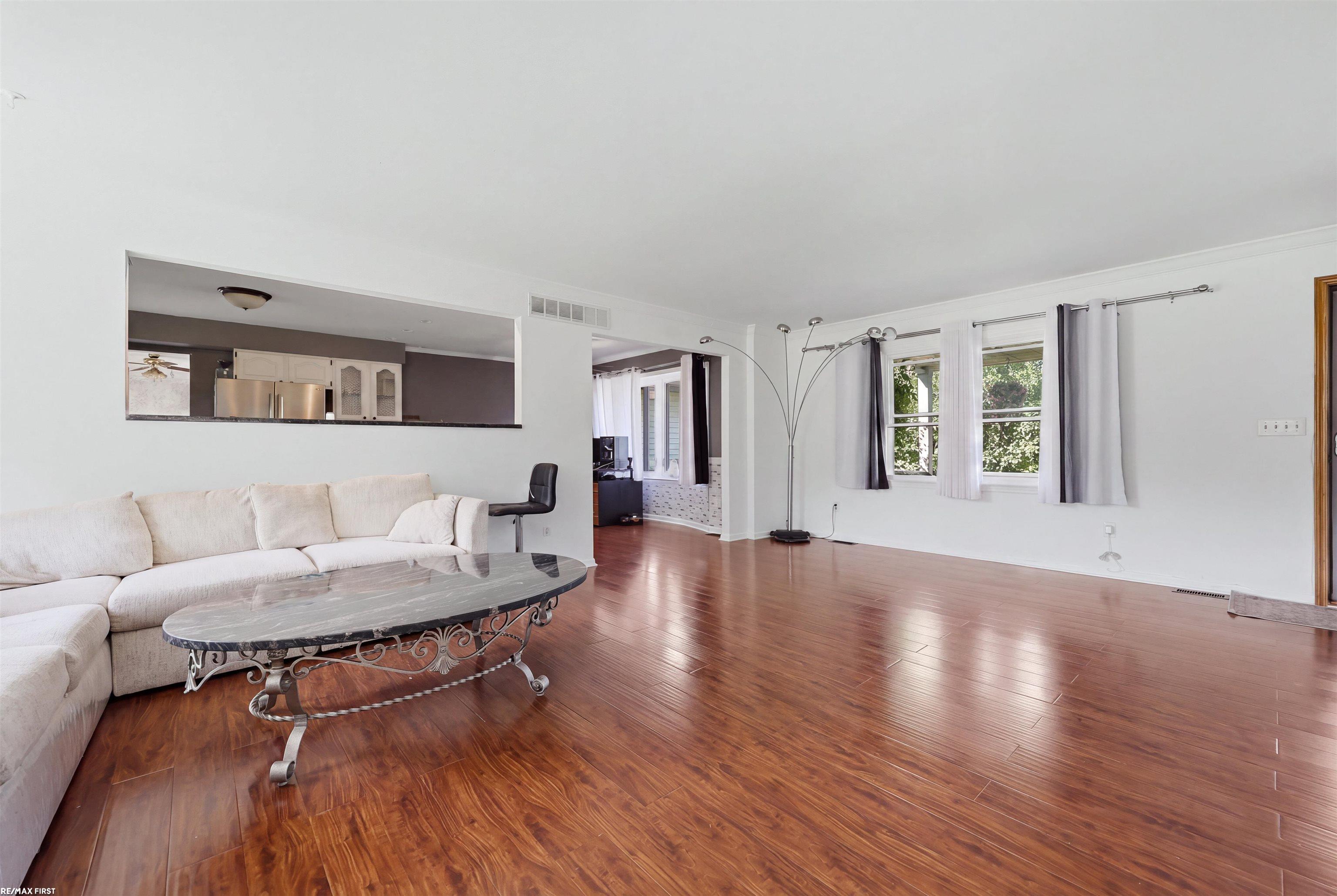 2635 Palms Road Columbus, MI 48063 - Photo 12 of 51 Gallery Image 12