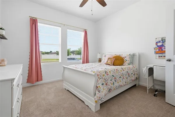 $419,900 | 814 Highgate Oaks Place, Seffner, FL 33584