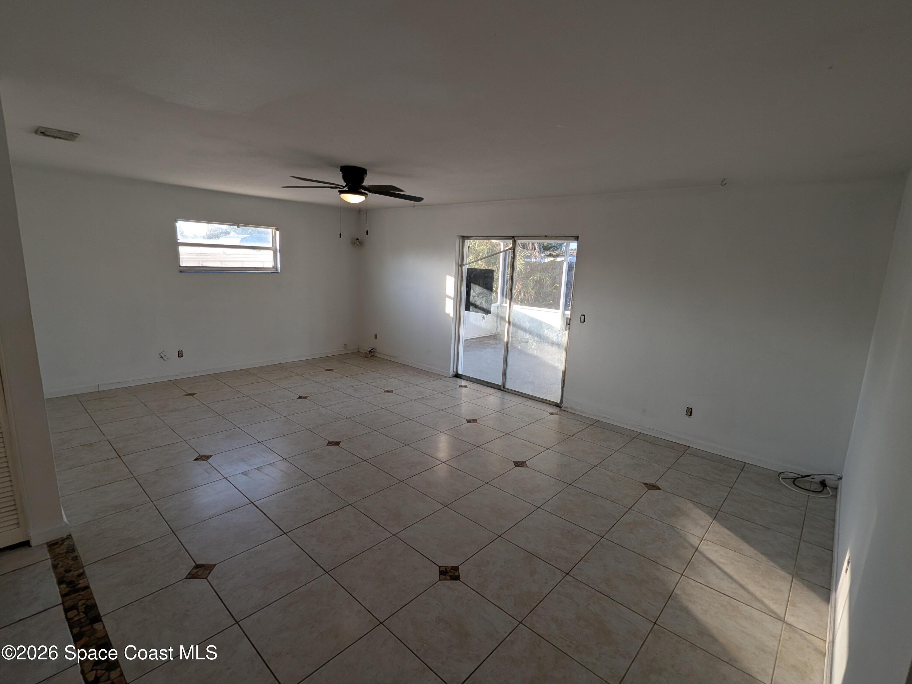 2368 Lakeview Drive Melbourne, FL 32935 - Photo 10 of 27 beyc6955c3d8a11ce