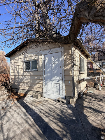 359 East 8400th Street South Sandy, UT 84070 - Photo 30 of 35 Shed/outbuilding