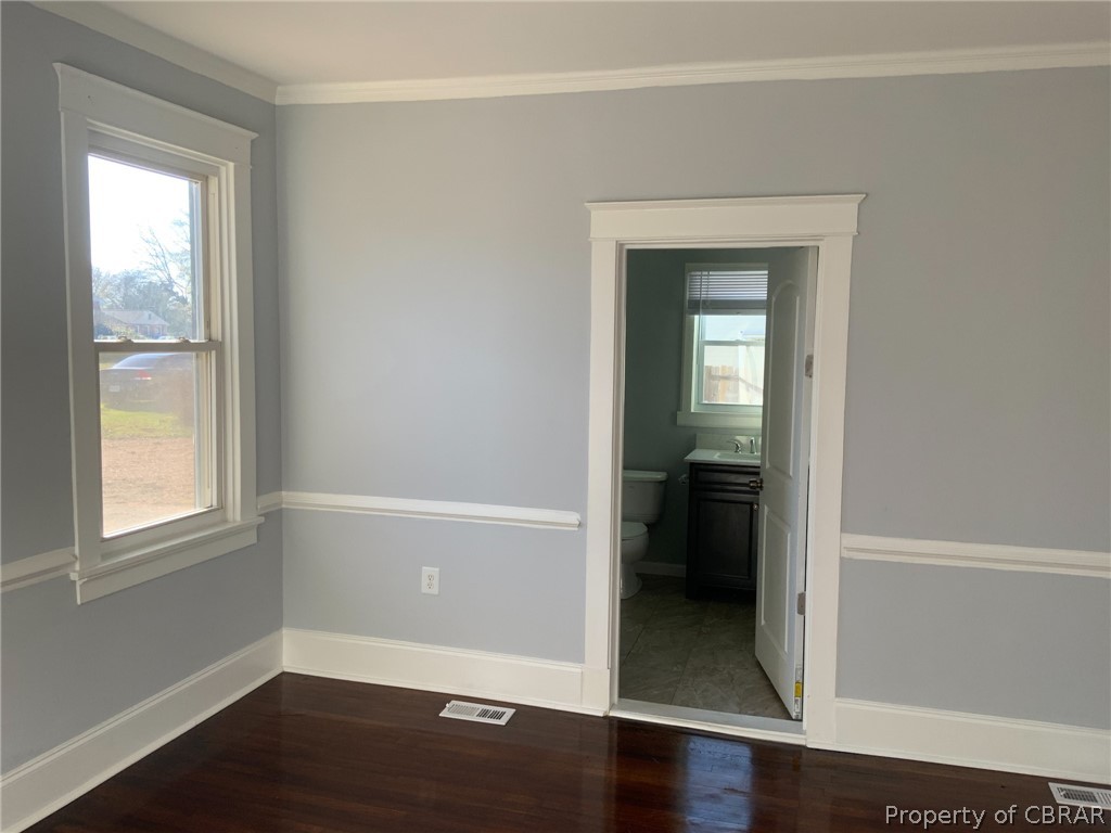 516 South Providence Road Chesterfield, VA 23236 - Photo 15 of 44 1st floor master bedroom