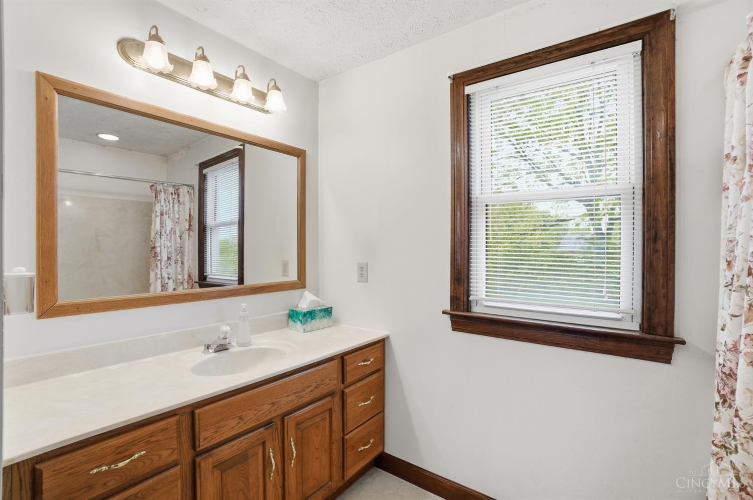 4060 Princeton Road Hamilton, OH 45011 - Photo 27 of 62