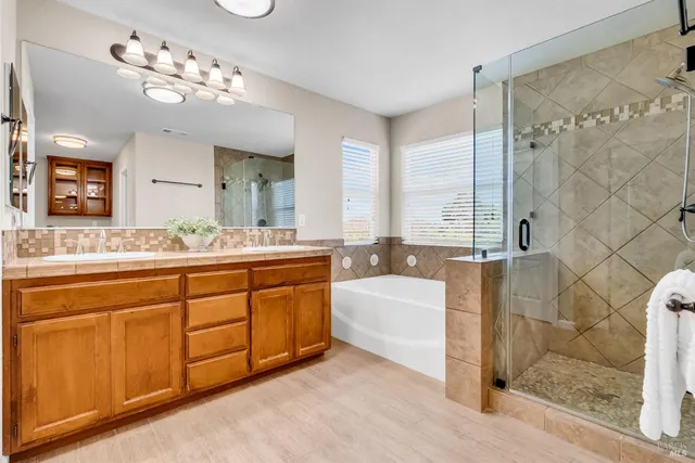 $799,000 | 1946 Leaning Oak Court, Fairfield, CA 94534