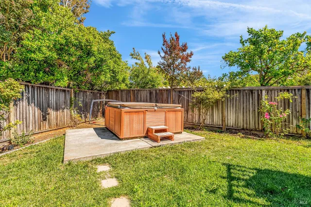 $799,000 | 1946 Leaning Oak Court, Fairfield, CA 94534