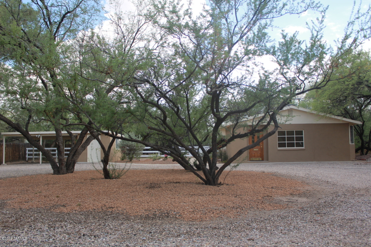10912 East Tanque Verde Road Tucson, AZ 85749 - Photo 14 of 16 Gallery Image 14