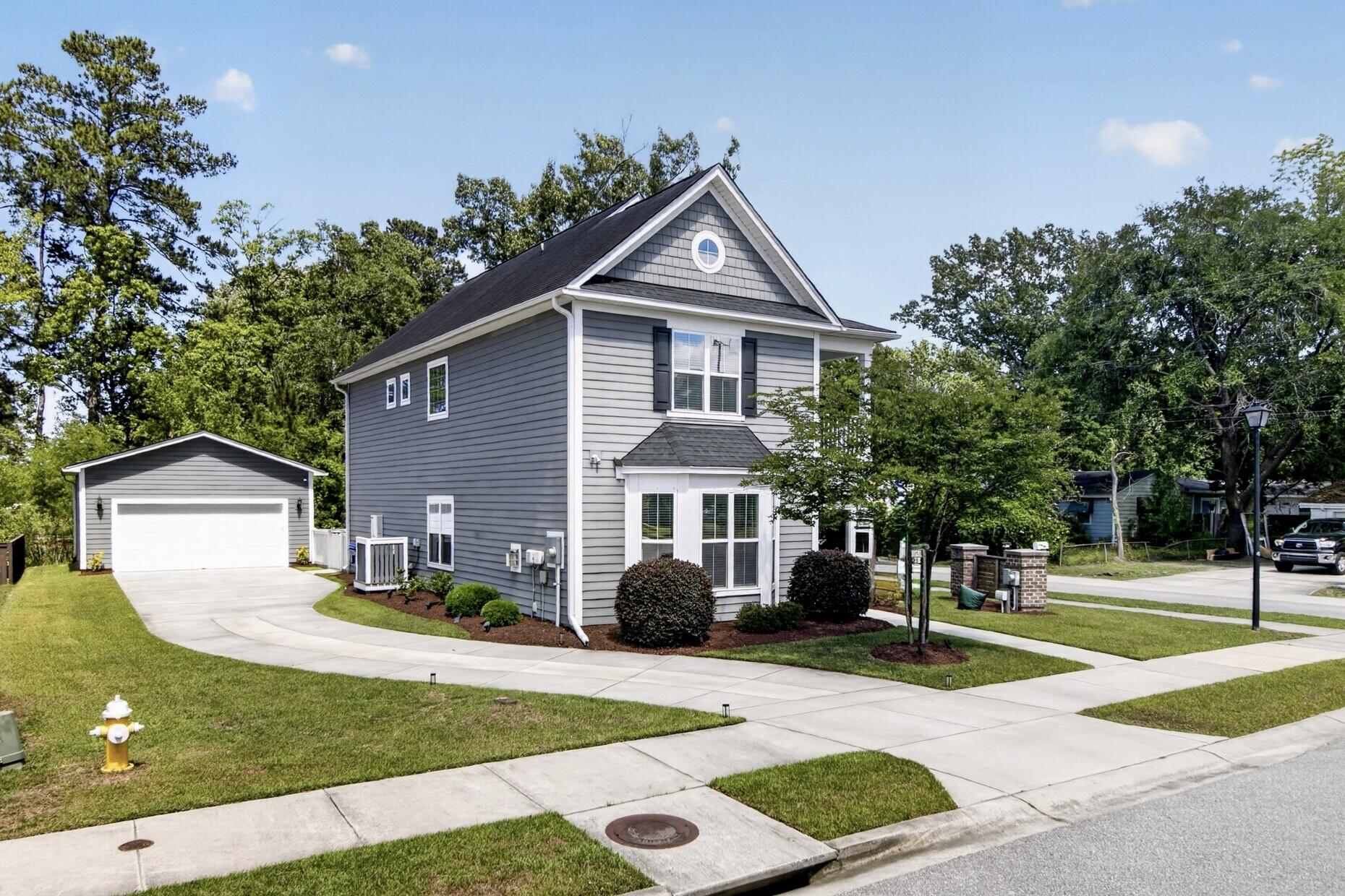 2302 Town Woods Road Charleston, SC 29414 - Photo 1 of 49 04_4_mls