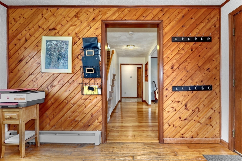 17 Forest Street Melrose, MA 02176 - Photo 20 of 35