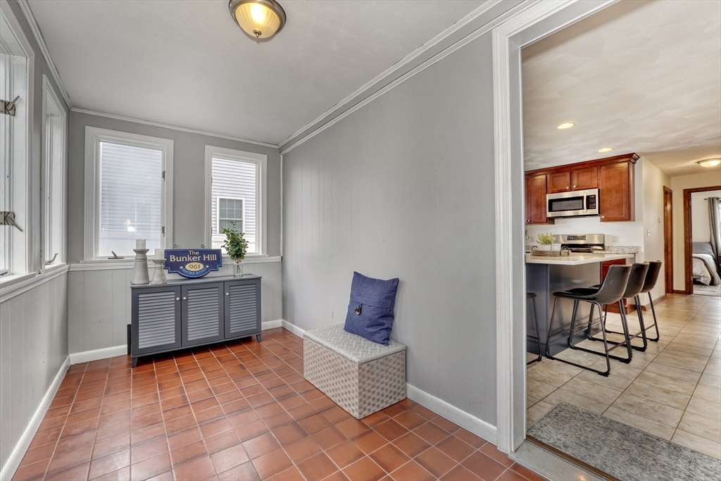 17 Forest Street Melrose, MA 02176 - Photo 3 of 35