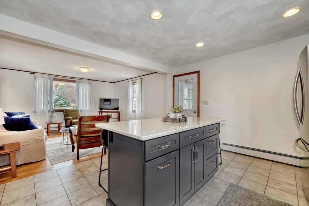 17 Forest Street Melrose, MA 02176 - Photo 9 of 35