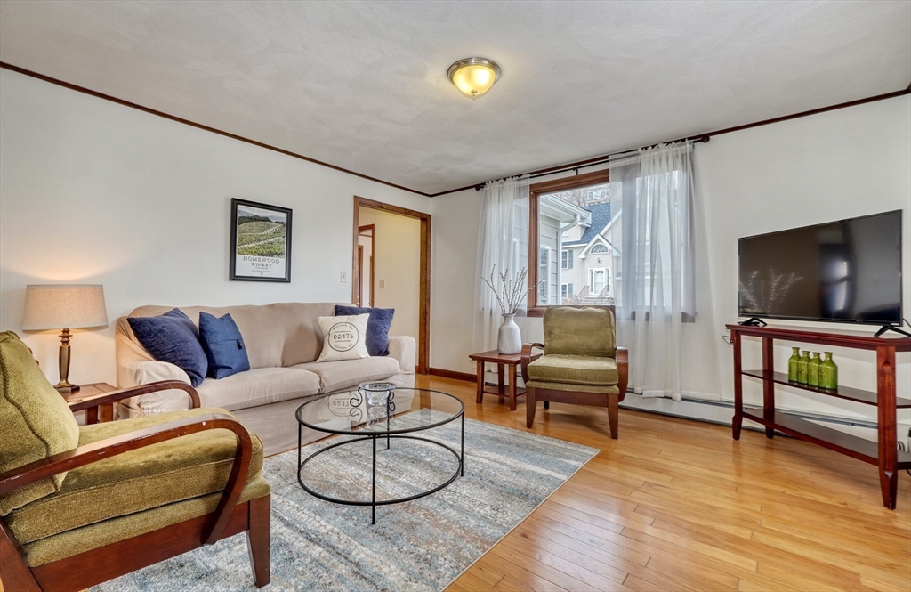 17 Forest Street Melrose, MA 02176 - Photo 10 of 35