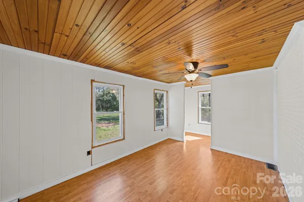 $197,900 | 402 Edgemont Street, Albemarle, NC 28001